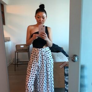 Meet your Posher, Caitlin